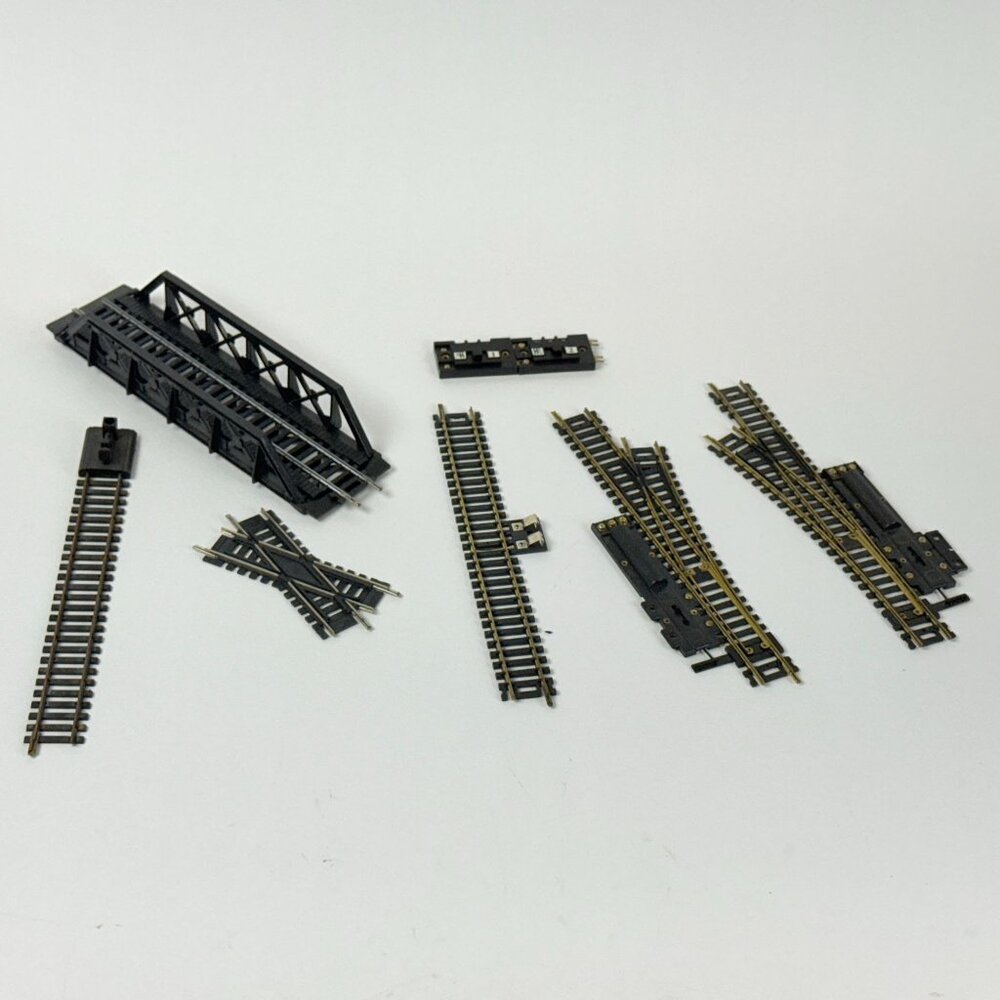 Model Train Track Set With Bridge Left Right Switch Pieces Perfect For Hobbyists